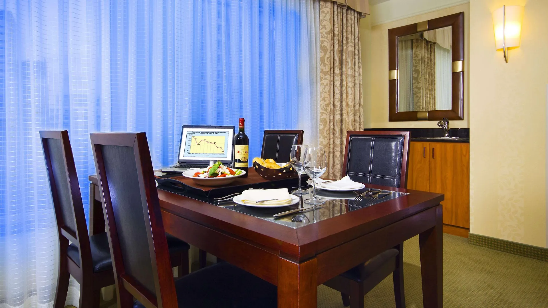 Hilton Garden Inn Montreal Centre-Ville